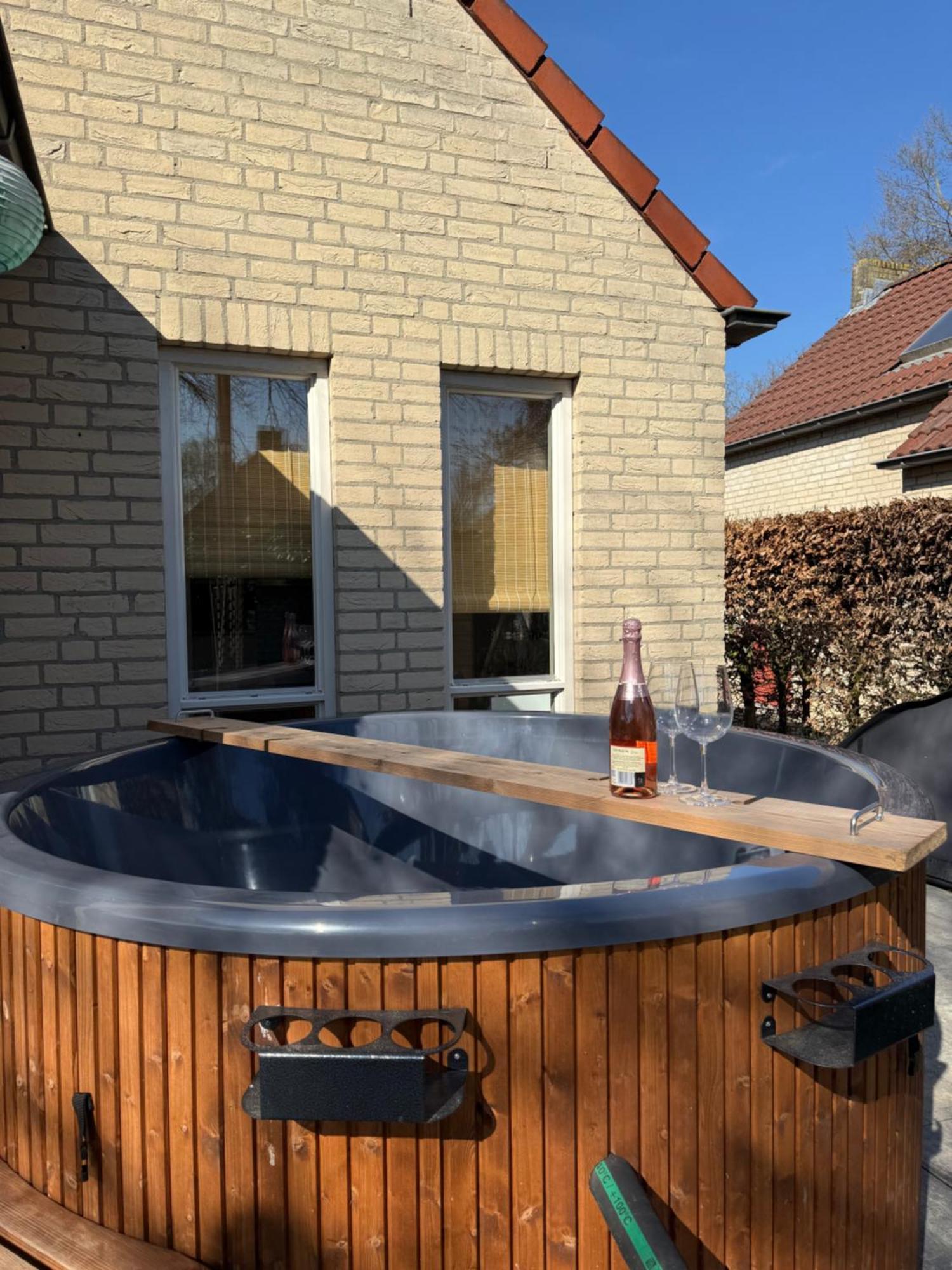 Wellness Huisje 52 Ewijk Eksteriør billede